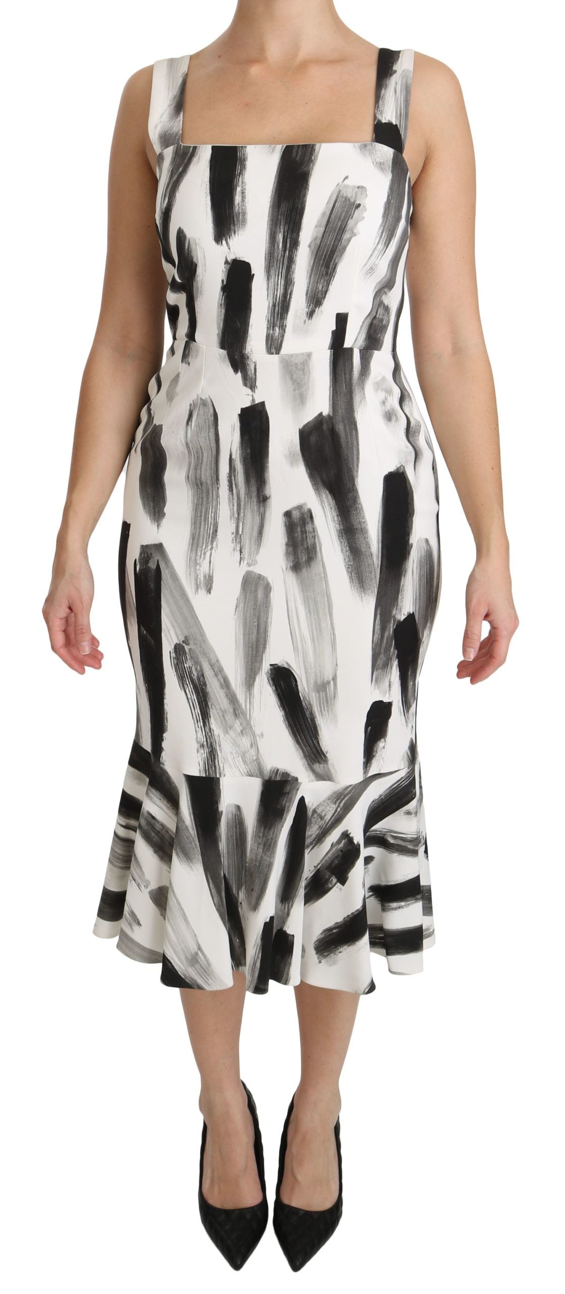 Chique monochrome midi-jurk met mantel