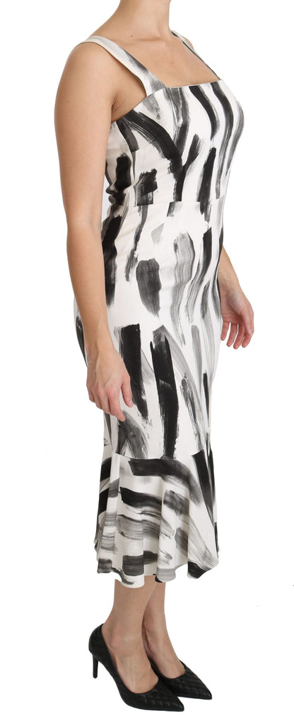 Chique monochrome midi-jurk met mantel