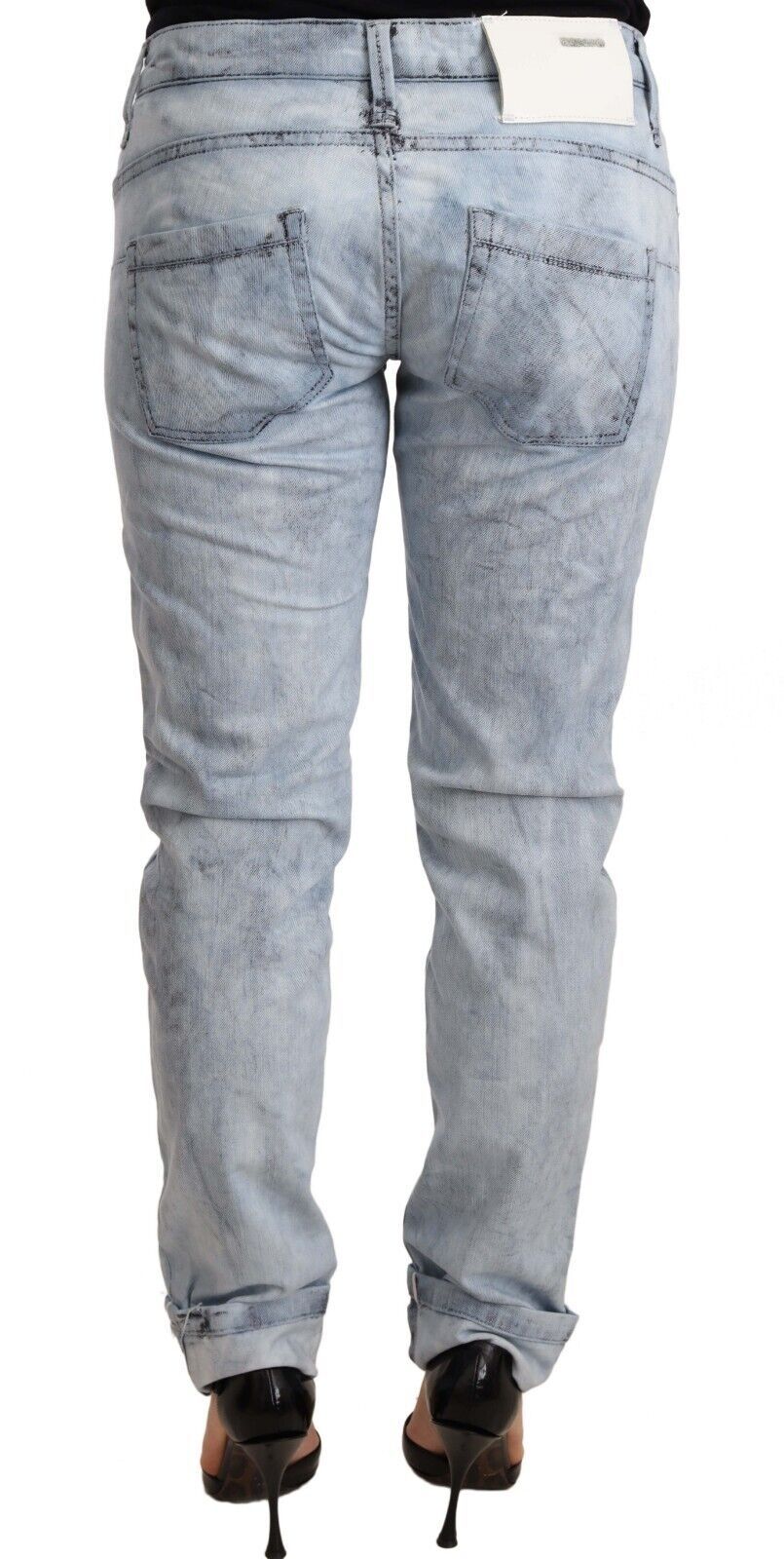 Chique lichtblauwe push-up denim jeans