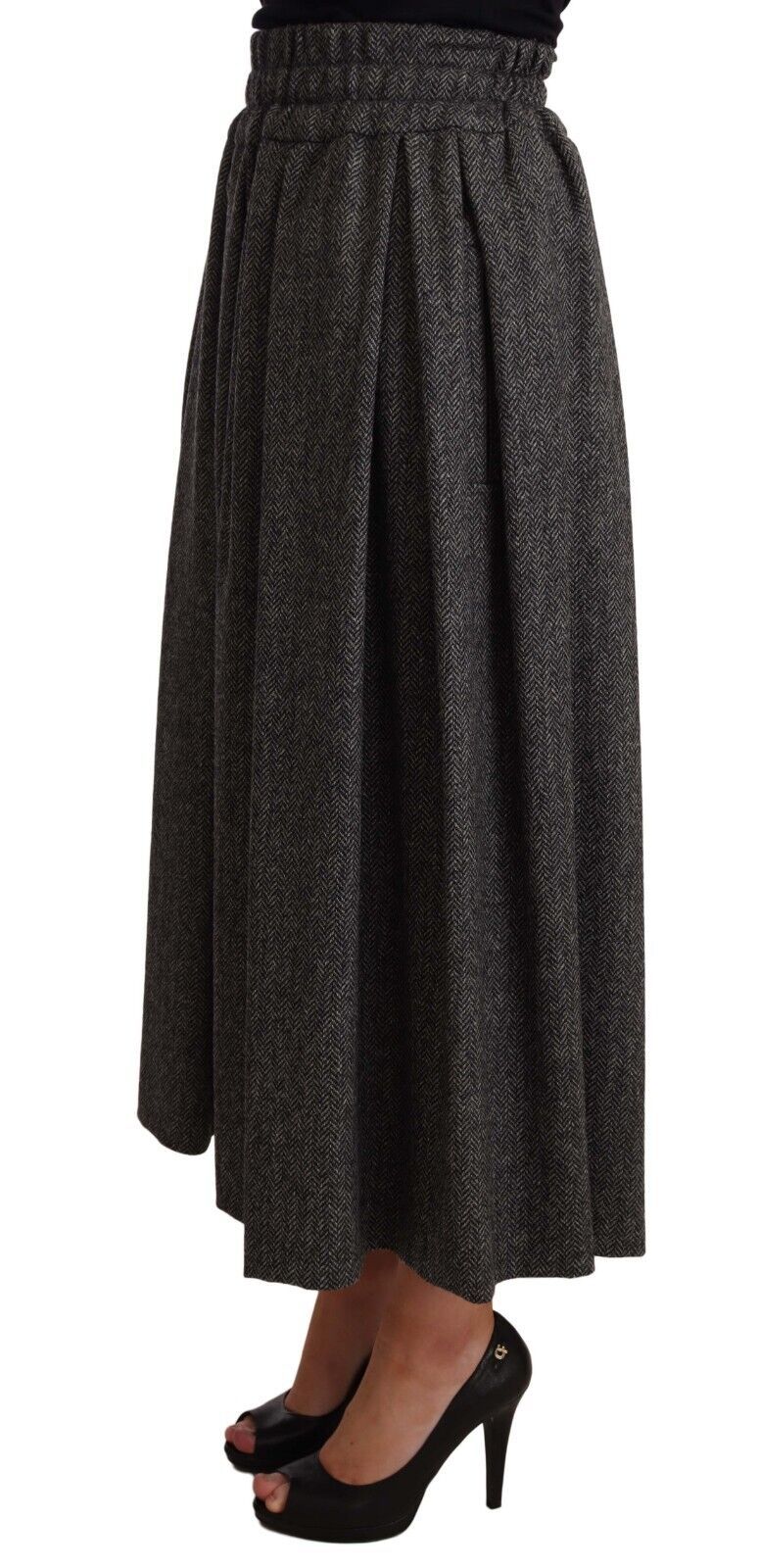 Elegant A-Line Midi Wool Skirt in Gray Zigzag