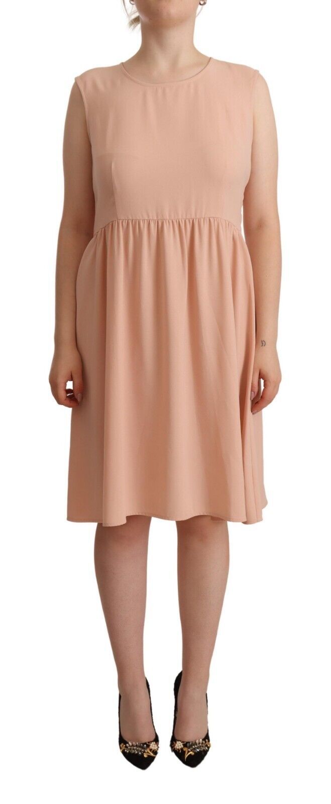 Elegante beige mouwloze shiftjurk