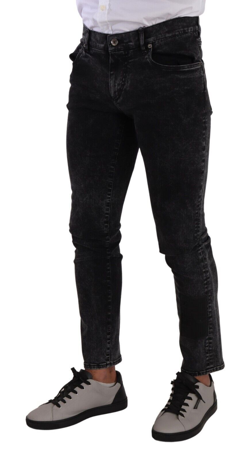 Sleek Slim-Fit Designer Jeans in Black Gray