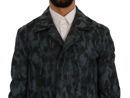 Blauwe camouflage trenchcoat elegantie