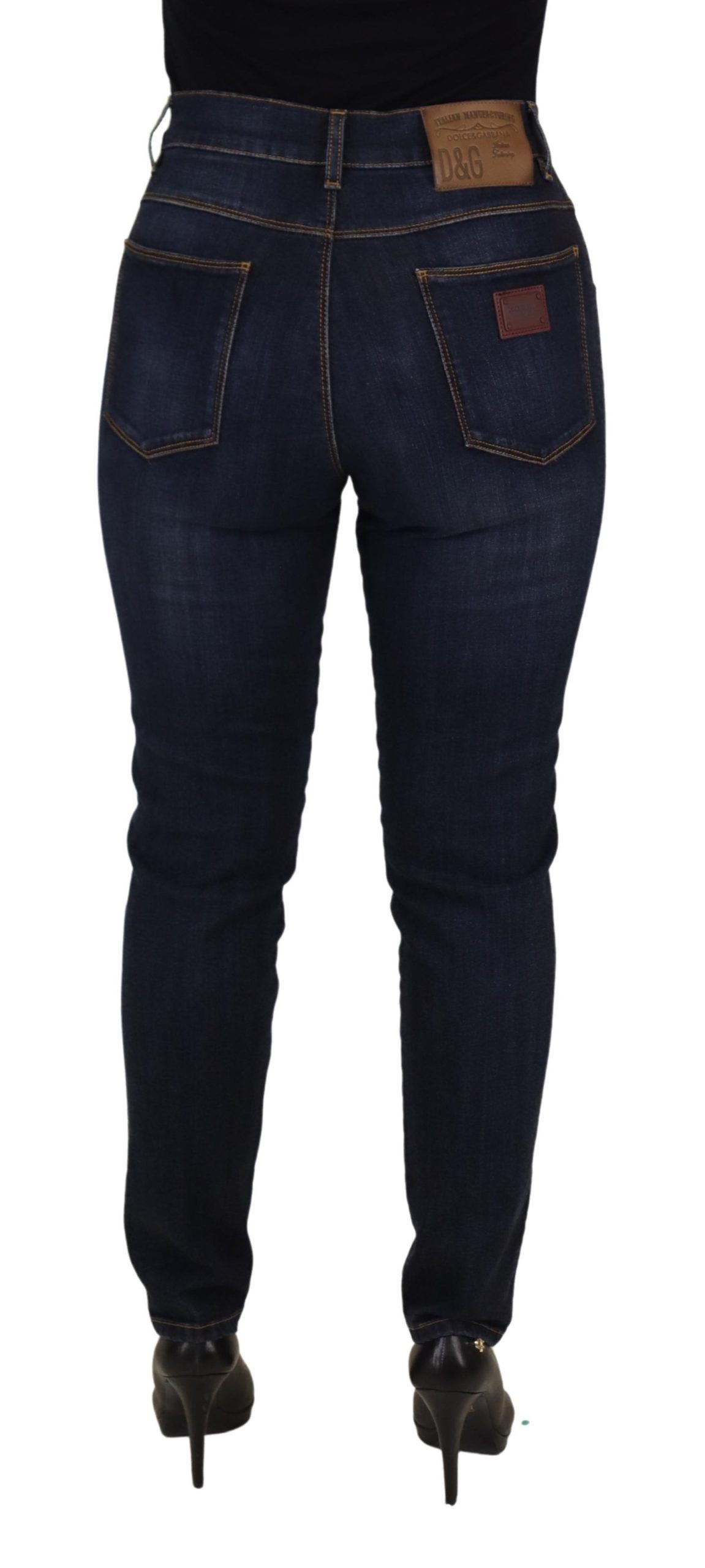 Til je denim-stijl naar een hoger niveau met skinny jeans met hoge taille