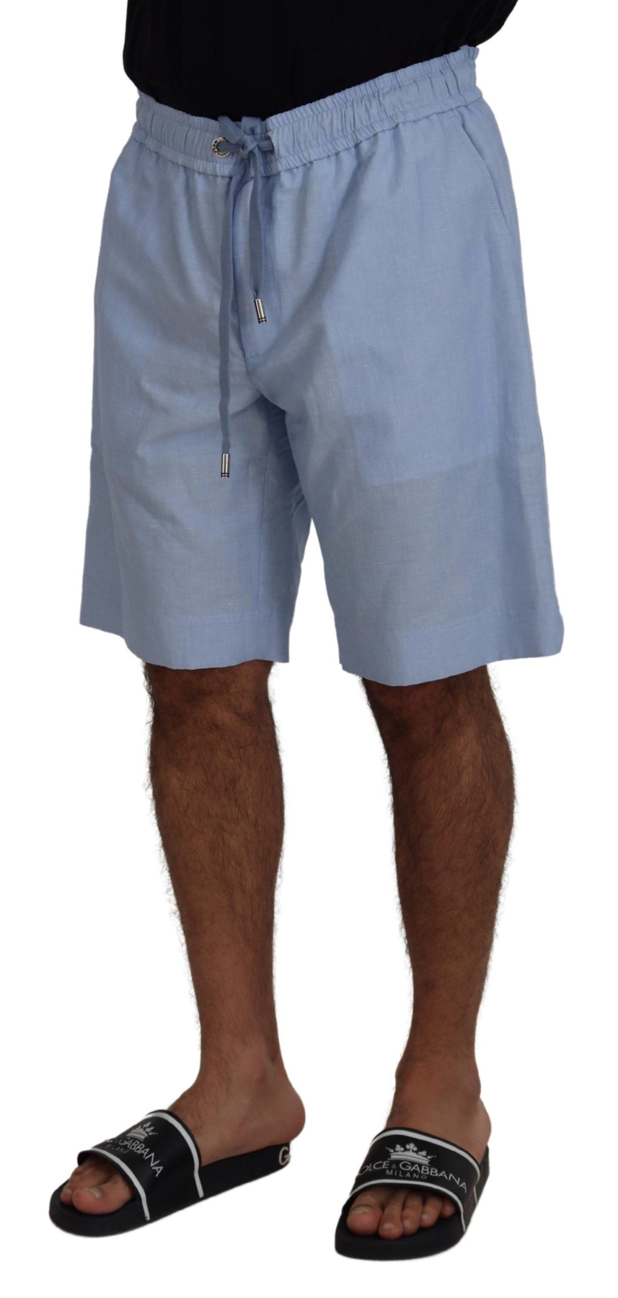 Elegante lichtblauwe linnen-katoenen zomershorts