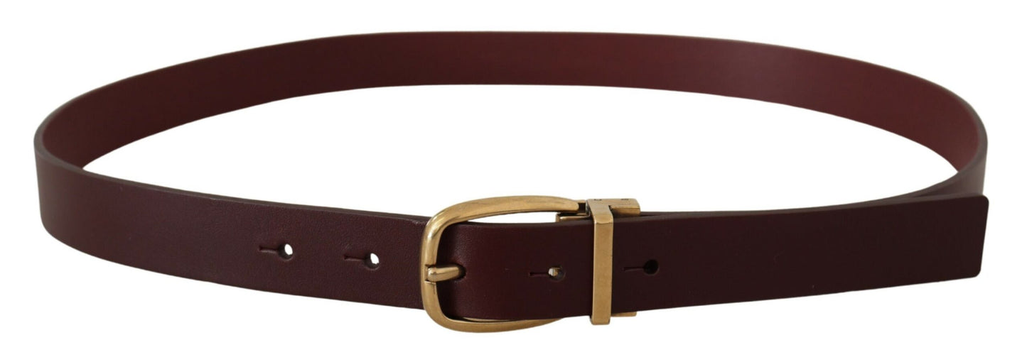 Elegante bruine leren riem met gouden gesp