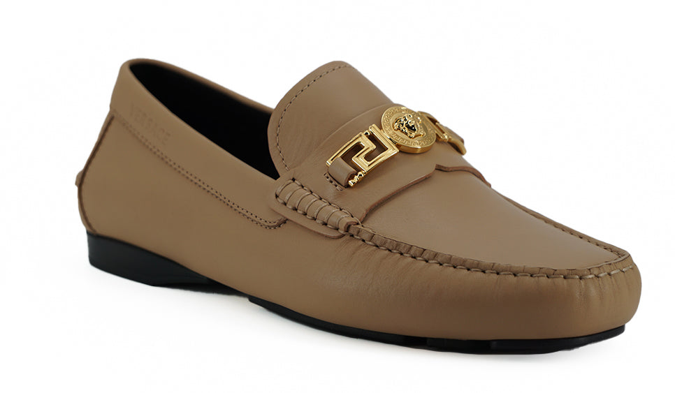 Prachtige Medusa goudkleurige leren loafers