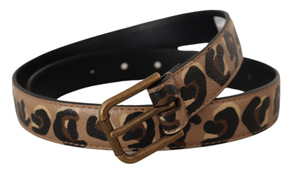 Elegante leren riem met gegraveerde gesp