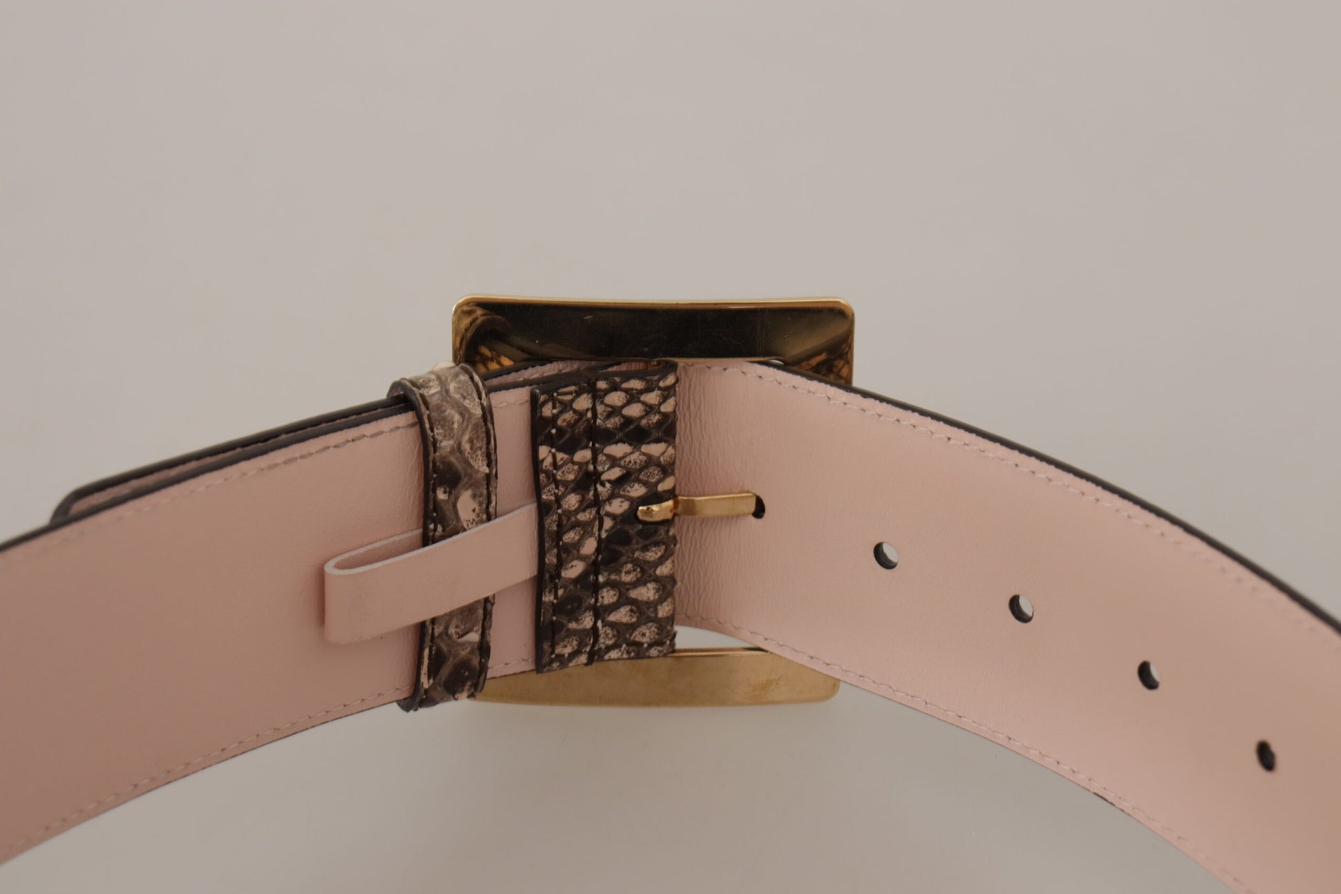 Elegante leren riem met logogesp