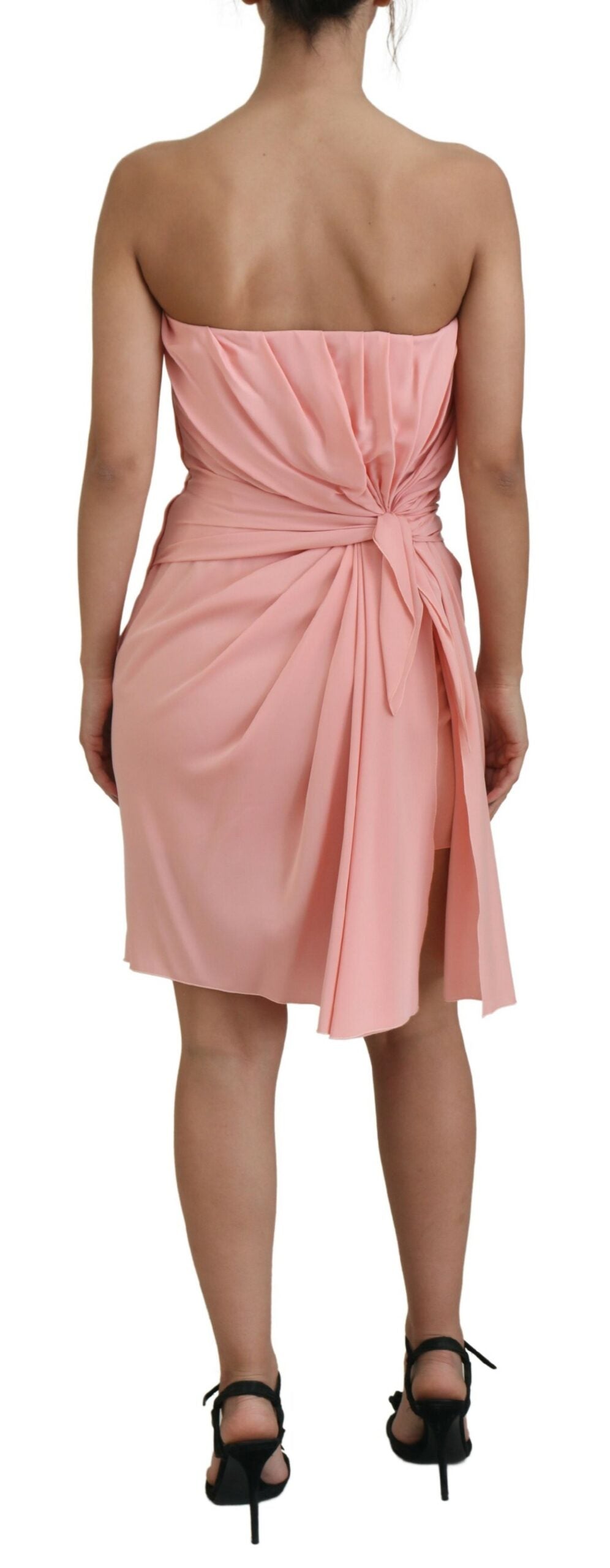 Elegante roze strapless midi-silhouet