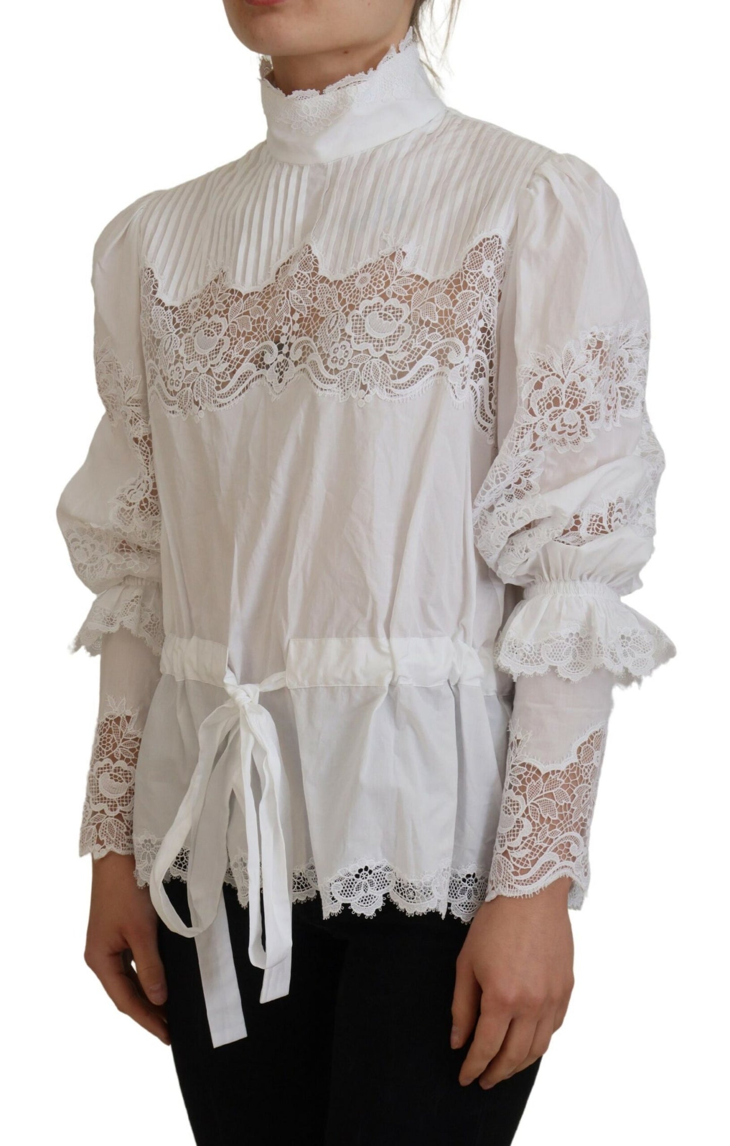 Elegante witte katoenen blouse met kanten rand