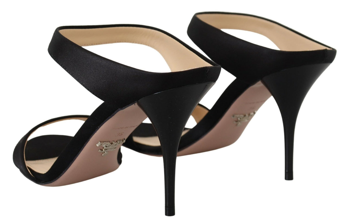 Elegante zwarte leren pumps met hak