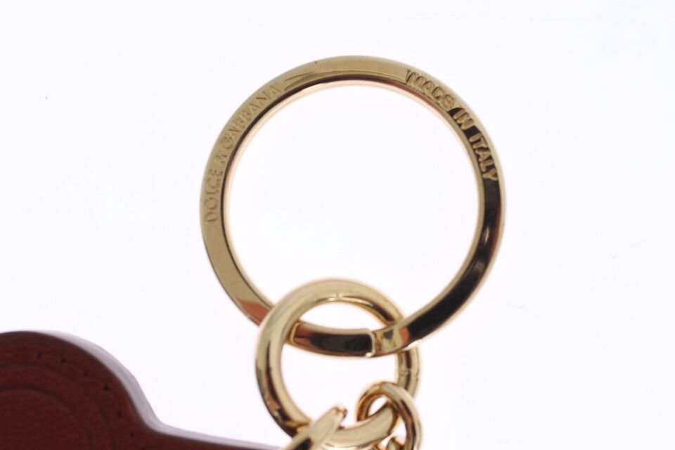 Elegante bruine leren sleutelhanger met gouden details