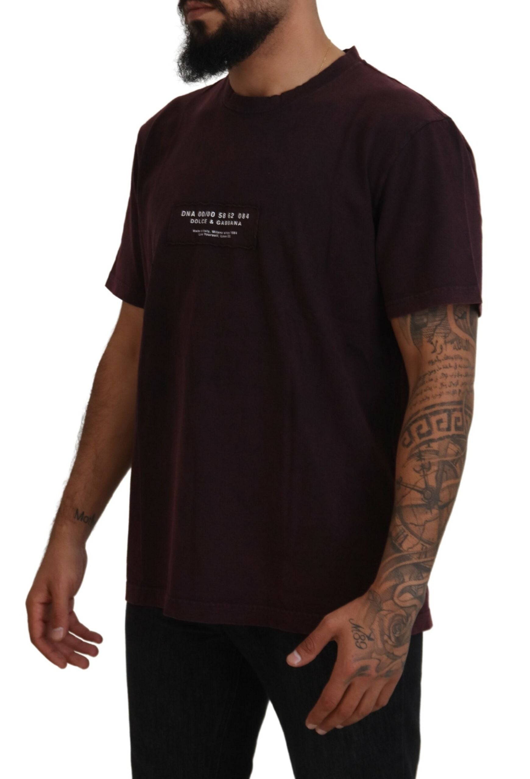 Elegante Bordeaux Crewneck Tee