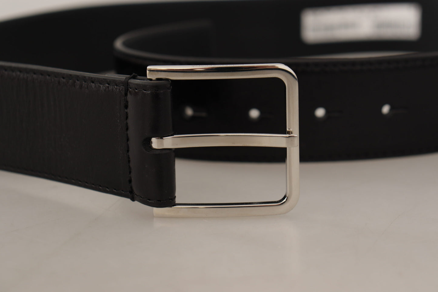 Elegante leren riem met metalen gesp