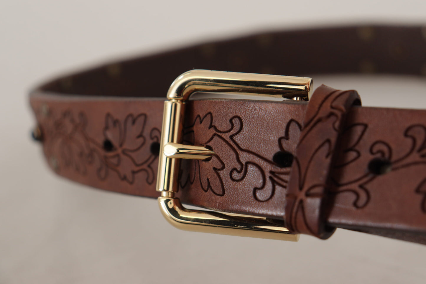 Elegante leren riem met metalen gesp