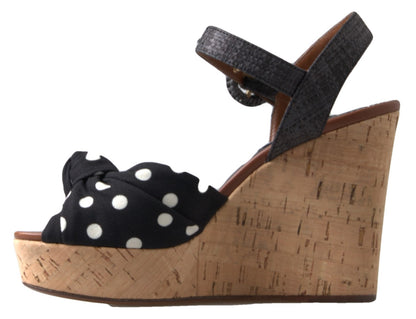 Chique enkelbandwedges met stippen