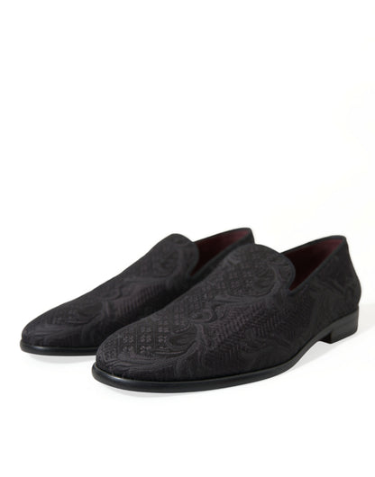 Elegante zwarte brokaat jurk loafers