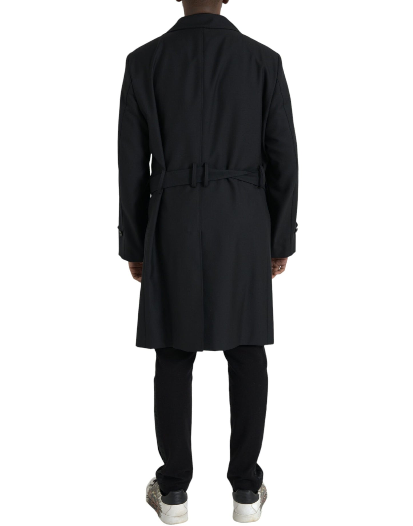 Zwarte trenchcoat met dubbele rij knopen