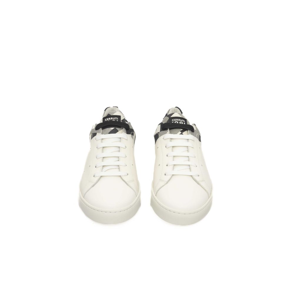 Witte leren herensneaker