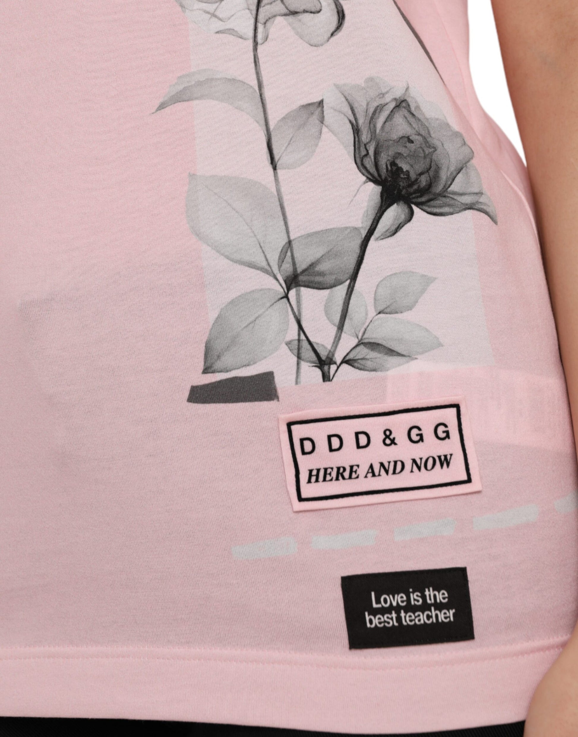 Roze bloemenprint katoenen T-shirt met korte mouwen