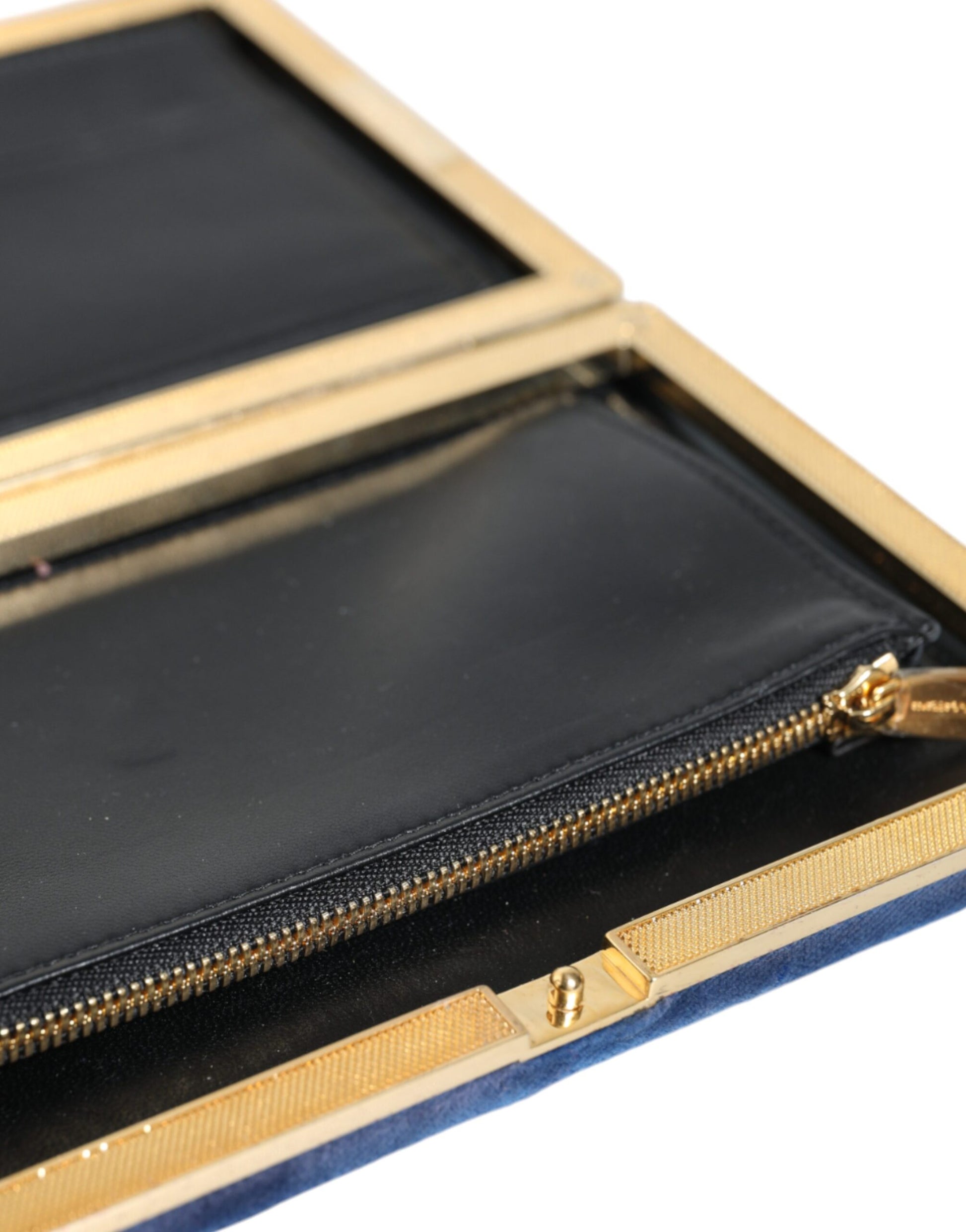 Blauwe fluwelen clutch met gouden frame, avondfeesttas