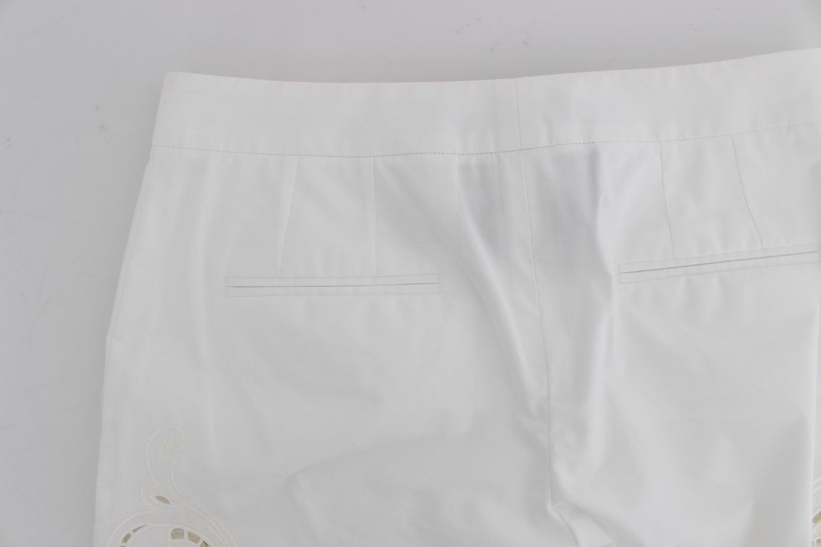 Elegante witte bloemenuitsparing broek